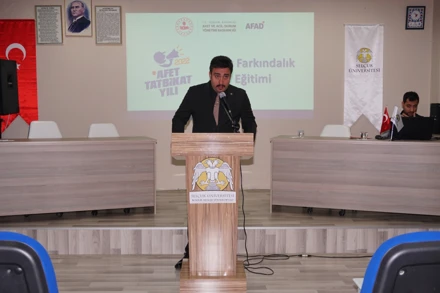 Yüksekokulumuzda Afetlere Müdahale ve Yangın Tatbikatı Etkinliği Düzenledik